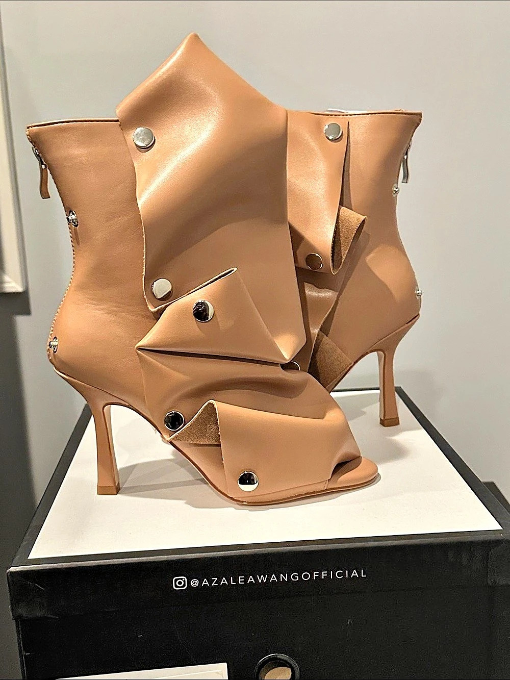 AZALEA WANG Tan Open-Toe Heeled Boots